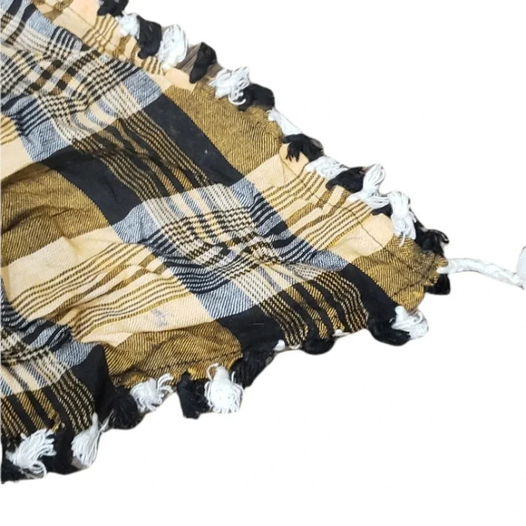 Large Plaid Brown Tassle Blanket Scarf - Picture 4 of 4